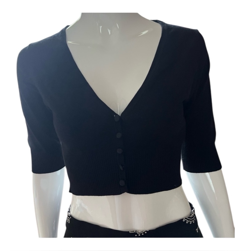 2/$20 - Chateau Classic Black Top